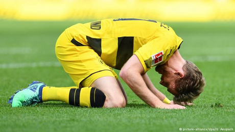 Dortmund suýt chút nữa đã phải chia tay vé dự Champions League.