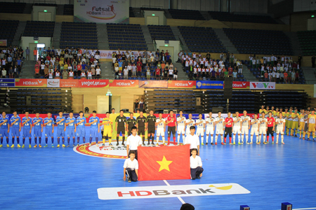 Lễ khai mạc diễn tại Cung thể thao Tiên Sơn, Đà Nẵng.