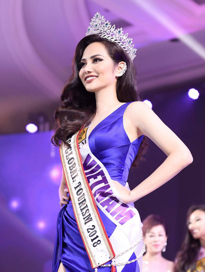 Đại diện Việt Nam lọt vào Top 10 và được nhận giải  Miss Global Tourism – Nữ hoàng Du lịch toàn cầu.
