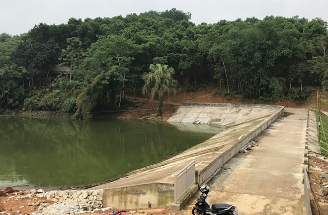 Công trình hồ Dộc Quý, xã Cảm Ân, huyện Yên Bình được đầu tư nâng cấp, sửa chữa bảo đảm an toàn khai thác thủy lợi.