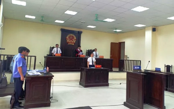 HĐXX TAND tỉnh Thanh Hóa tuyên án vắng mặt bị cáo cựu trưởng Công an TP Thanh Hóa