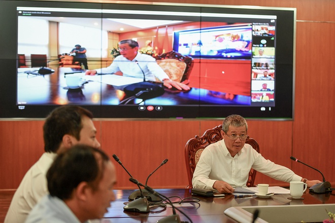 Tại sự kiện, Thứ trưởng Nguyễn Thành Hưng thực hiện cuộc họp trực tuyến đầu tiên qua Zavi để chỉ đạo công việc từ xa với Sở TTTT Hà Giang, Sở TTTT Quảng Ninh.
