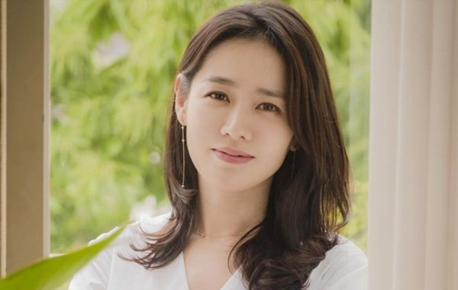 Nữ diễn viên Son Ye Jin