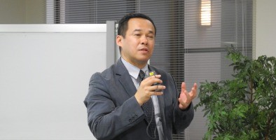 Giáo sư Go Ito của Đại học Meiji (Nhật Bản) chuyên nghiên cứu về quan hệ chính trị quốc tế, an ninh quốc tế.