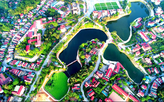 Tác phẩm dự thi “Thành phố Yên Bái nhìn từ trên cao” của nghệ sĩ nhiếp ảnh Thanh Miền.