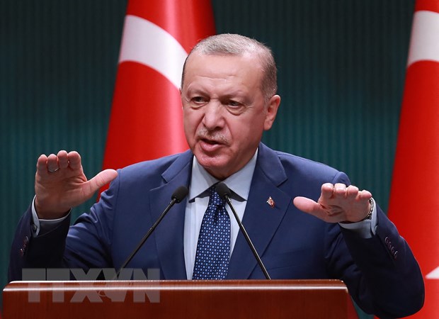 Tổng thống Thổ Nhĩ Kỳ Recep Tayyip Erdogan phát biểu tại cuộc họp báo ở Ankara.