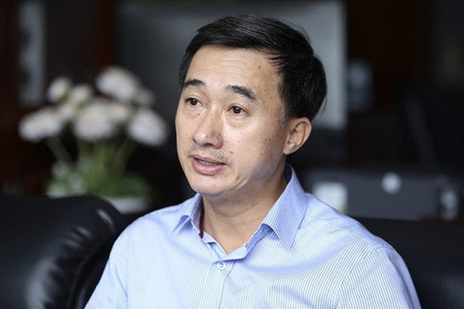 Thứ trưởng Bộ Y tế Trần Văn Thuấn.