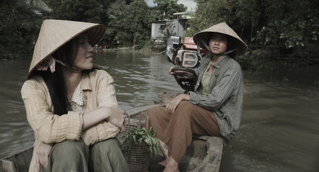 Phim Tro tàn rực rỡ của đạo diễn Bùi Thạc Chuyên tranh giải với các phim châu Á khác.