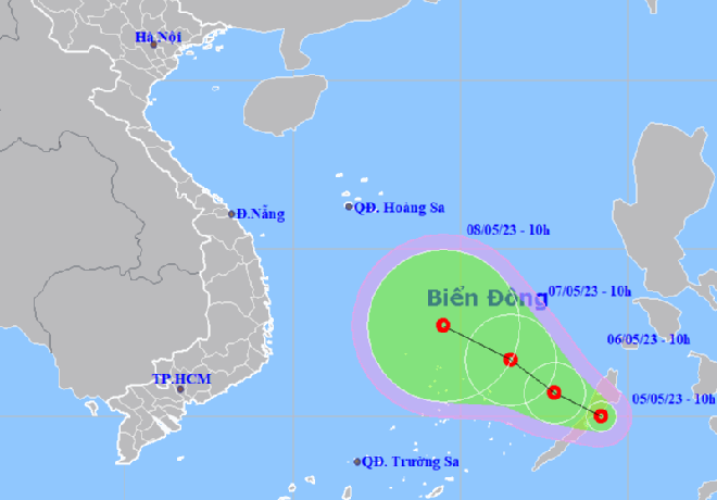 Áp thấp nhiệt đới dự báo sẽ đi vào Biển Đông. Nguồn: Trung tâm Dự báo khí tượng thủy văn Quốc gia