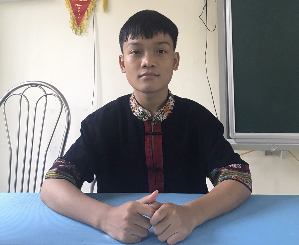 Nhật trong buổi học chiều 12/5 tại trường THPT Dân tộc Nội trú tỉnh Nghệ An. Ảnh: Nhân vật cung cấp