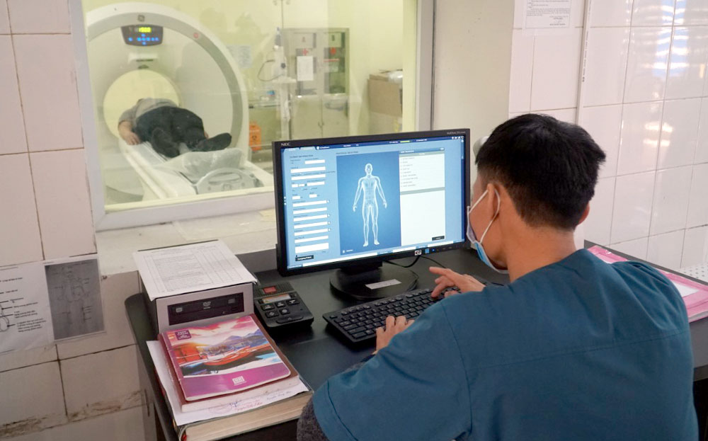 Bệnh viện Đa khoa tỉnh ứng dụng AI trong khám chữa bệnh, hỗ trợ bác sĩ phân tích, gợi ý chẩn đoán tại Khoa Chẩn đoán hình ảnh- Can thiệp mạch.