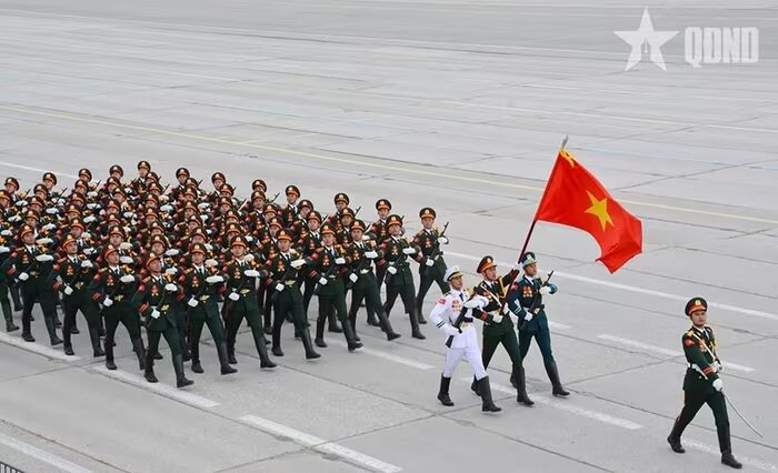 Phần sơ duyệt của đoàn Việt Nam chuẩn bị cho Lễ duyệt binh vào ngày 9/5 tới ở Quảng trường Đỏ (Moscow).