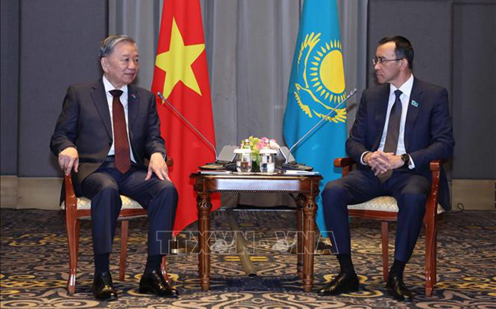 Tổng Bí thư Tô Lâm hội kiến Chủ tịch Thượng viện Kazakhstan Maulen Ashimbayev.