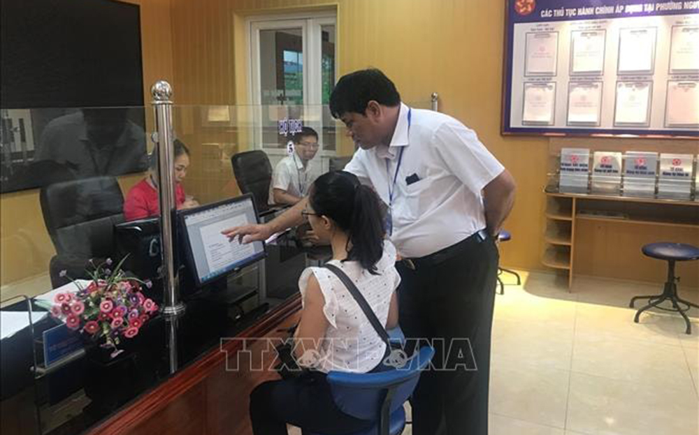 Hướng dẫn các thủ tục kê khai cho người dân ở bộ phận 