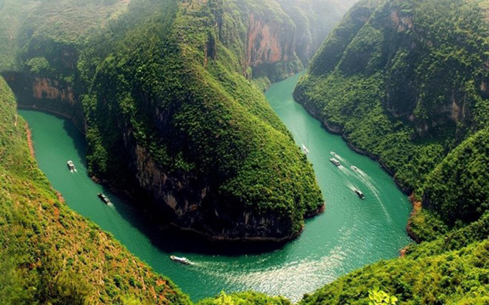 Hà Giang được vinh danh nhờ vẻ đẹp nguyên sơ, bình dị và những trải nghiệm thiên nhiên hoang dã đầy ấn tượng.