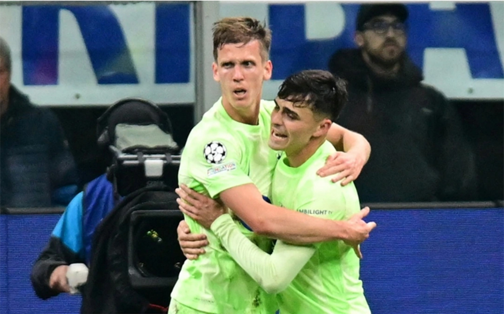 Inter Milan và Barca rượt đuổi tỉ số ngoạn mục