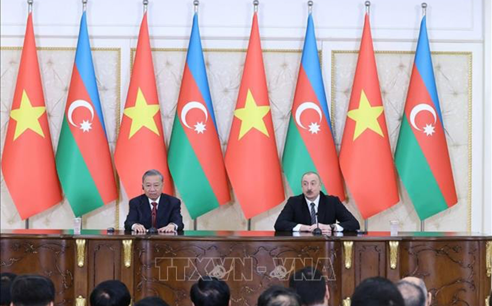 Tổng Bí thư Tô Lâm và Tổng thống Azerbaijan Ilham Aliyev họp báo chung, thông báo kết quả hội đàm.