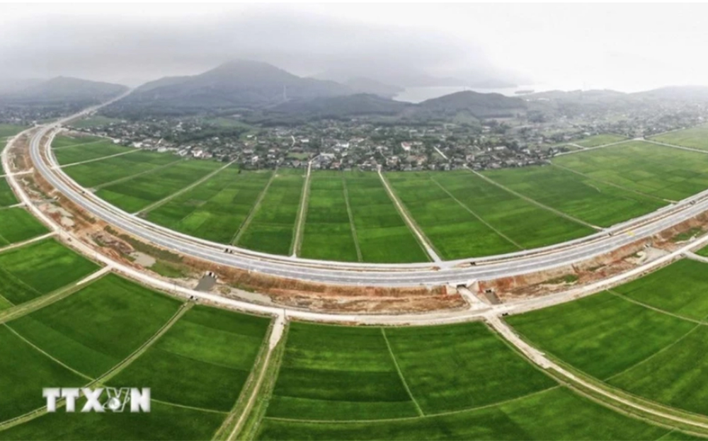 Đề xuất giải pháp tháo gỡ khó khăn, vướng mắc về đất đai để phù hợp với chính quyền địa phương 2 cấp.