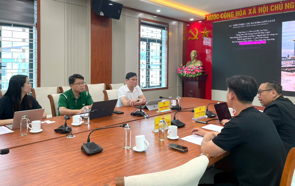 Hiệp hội Ẩm thực Việt Nam – Nhật Bản làm việc với UBND thị xã Nghĩa Lộ nhằm trao đổi, hợp tác mở rộng vùng trồng cây tam giác mạch