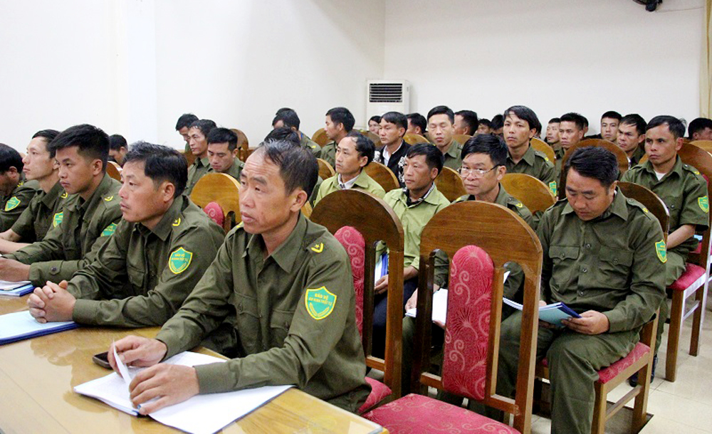 Các học viên là tổ an ninh của các thôn, bản, tổ dân phố trên địa bàn huyện được huấn nâng cao năng lực, bồi dưỡng pháp luật, nghiệp vụ về công tác phòng, chống tội phạm, phòng, chống mua bán người năm 2025