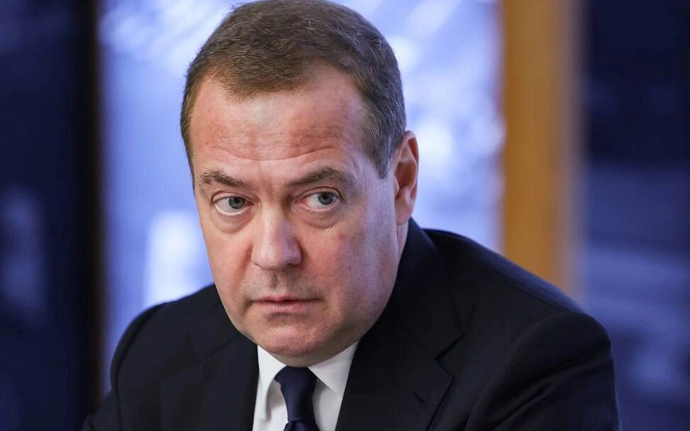 Phó Chủ tịch Hội đồng An ninh Nga Dmitry Medvedev.