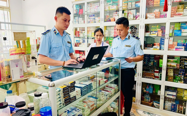 Bộ Y tế đề nghị đẩy mạnh công tác kiểm tra, kiểm soát, xử lý nghiêm việc buôn bán, kinh doanh thuốc giả, thuốc nhập lậu, thuốc không rõ nguồn gốc xuất xứ.
