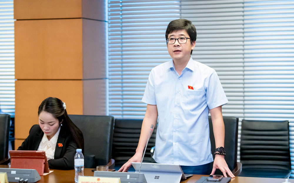 Đại biểu Quốc hội tỉnh Yên Bái Nguyễn Thành Trung thống nhất với sự cần thiết, phạm vi sửa đổi, bổ sung một số điều của Bộ luật hình sự