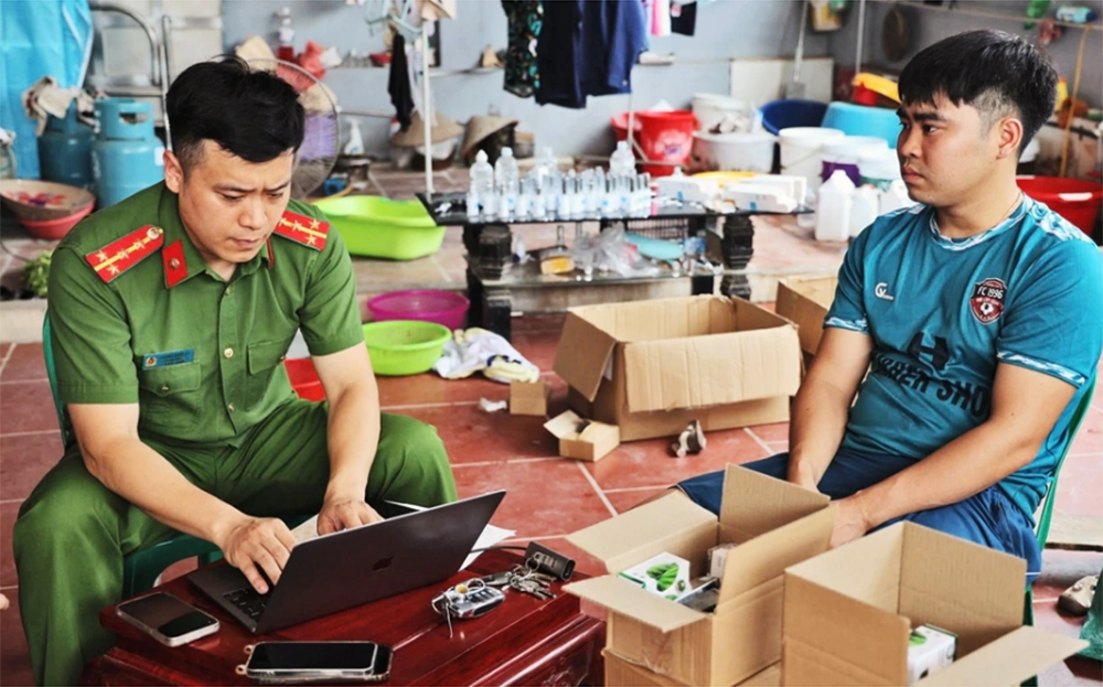 Cơ quan Cảnh sát điều tra Công an tỉnh Bắc Giang làm việc với bị can Nguyễn Văn Khánh