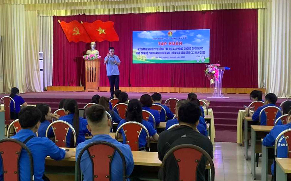 Quang cảnh lớp tập huấn.