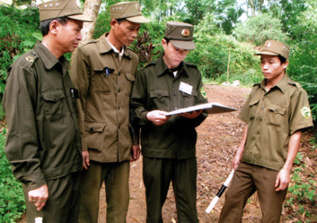 Công an xã Tân Nguyên triển khai các biện pháp bảo đảm an ninh trật tự.