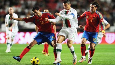 Ronaldo liệu có tỏa sáng trước Tây Ban Nha?