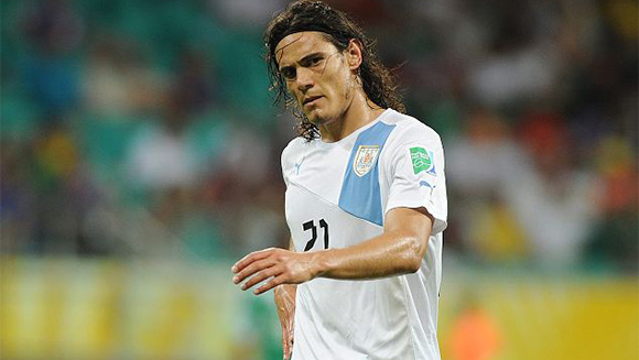 Cavani hiện đang chờ đợi trận bán kết Confed Cup giữa Uruguay và Brazil.