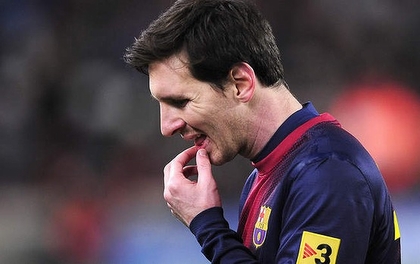 Messi chấp nhận 