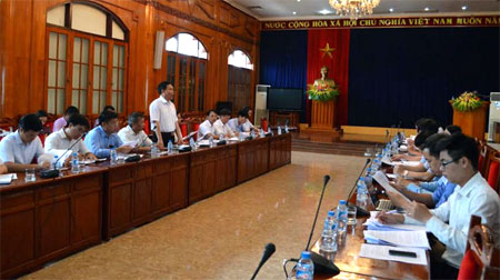 Đồng chí Nguyễn Văn Khánh - Phó chủ tịch UBND tỉnh phát biểu tại buổi làm việc.