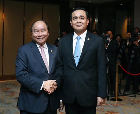 Thủ tướng Nguyễn Xuân Phúc và Thủ tướng Thái Lan Prayut Chan-o-cha.