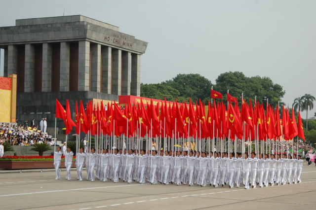 Chủ nghĩa Mác - Lê-nin, tư tưởng Hồ Chí Minh là nền tảng tư tưởng và kim chỉ nam cho mọi hành động của Đảng Cộng sản Việt Nam.