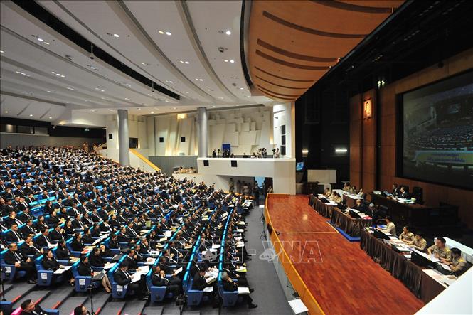 Toàn cảnh phiên họp bầu Thủ tướng mới của Quốc hội Thái Lan ở thủ đô Bangkok ngày 5-6.