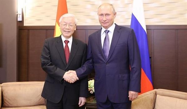 Tổng Bí thư Nguyễn Phú Trọng và Tổng thống Vladimir Putin tại Sochi, tháng 9-2018.