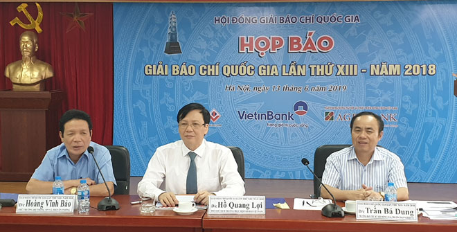 Họp báo về Giải Báo chí quốc gia lần thứ XIII - 2018.