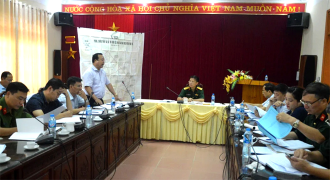 Lãnh đạo huyện Văn Yên báo cáo công tác PCTT - TKCN năm 2019.
