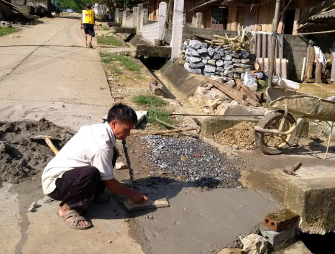 Từ sự hỗ trợ của Nhà nước, đồng bào Mông thôn Bu Cao, xã Suối Bu đã định canh, định cư ổn định cuộc sống.