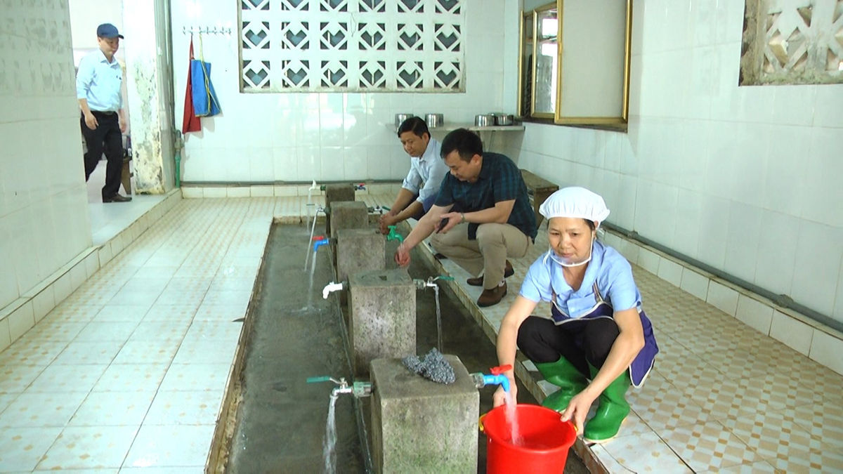 Yên Bái tích cực triển khai nhiều giải pháp đưa nước sạch về với người dân nông thôn (Ảnh: Báo TNMT)