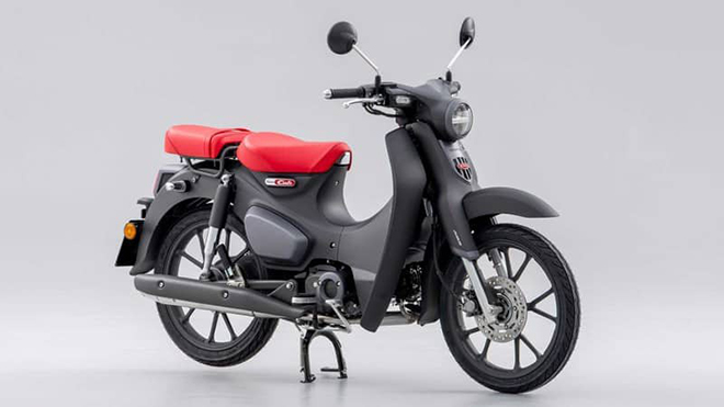 Dù chưa về Việt Nam, nhưng mẫu xe Super Cúp 125 2022 nhận được nhiều lời bình luận. Ảnh: Rideapart