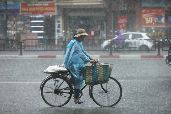 Miền Bắc sẽ mưa dông dài ngày sau nắng nóng diện rộng.