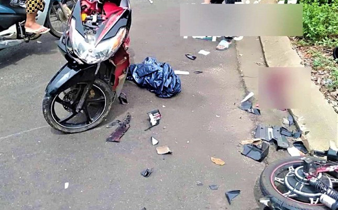 Hiện trường vụ tai nạn giữa 2 xe máy do học sinh điều khiển xảy ra ở TP Buôn Ma Thuột (Đắk Lắk) vào tháng 9/2022.