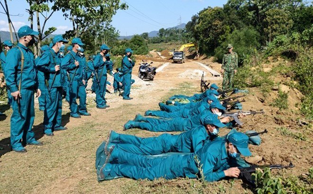 Tại dự thảo Thông tư mới, Bộ Quốc phòng đề xuất giảm thời gian tập huấn, bồi dưỡng chức vụ chỉ huy dân quân tự vệ.