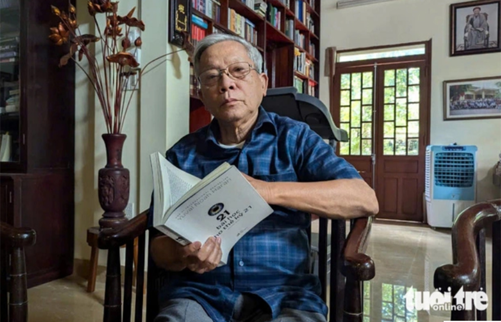 Nhà thơ Nguyễn Khoa Điềm chia sẻ với Tuổi Trẻ Online về việc bài thơ Đất Nước được đưa vào đề thi văn tốt nghiệp THPT 2024.