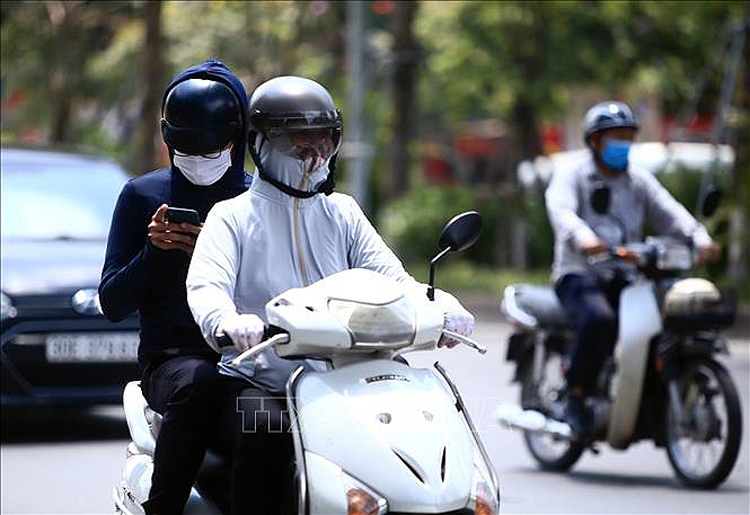Bắc Bộ và Trung Bộ bước vào cao điểm nắng nóng.