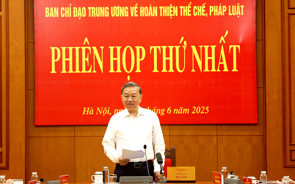 Tổng Bí thư Tô Lâm, Trưởng Ban Chỉ đạo phát biểu tại Phiên họp thứ nhất Ban Chỉ đạo Trung ương về hoàn thiện thể chế, pháp luật.