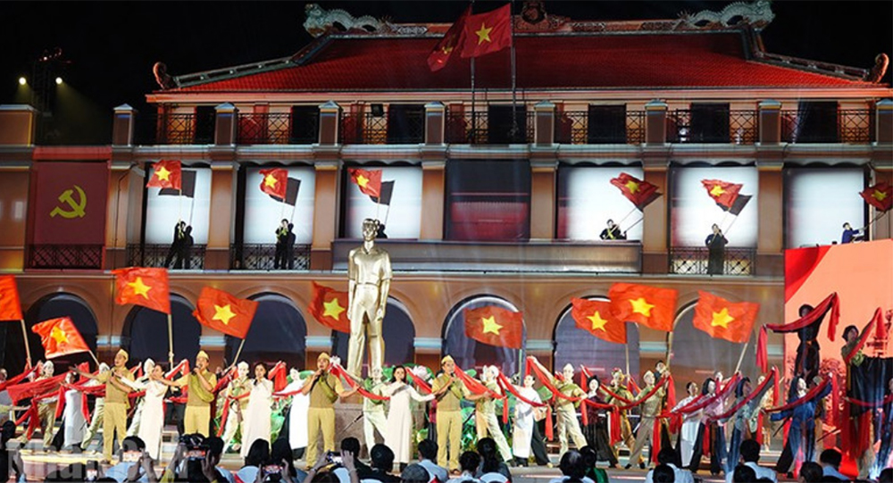 Chương trình nghệ thuật để lại nhiều ấn tượng tốt đẹp trong lòng khán giả.